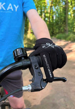 Load image into Gallery viewer, KIDS GLOVES - BLACK