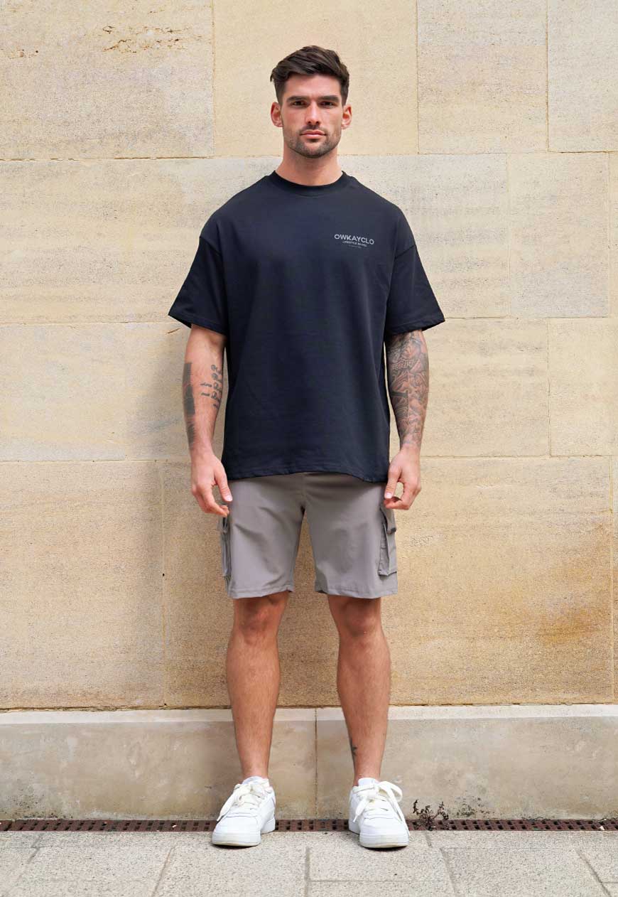 OVERSIZED T-SHIRT BRAND - BLACKOUT