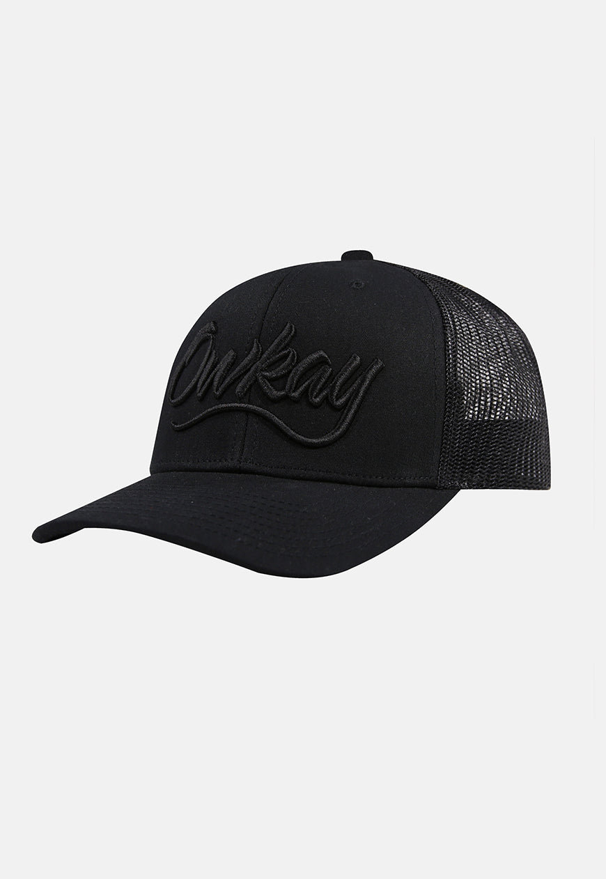 TRUCKER HAT BLACKOUT