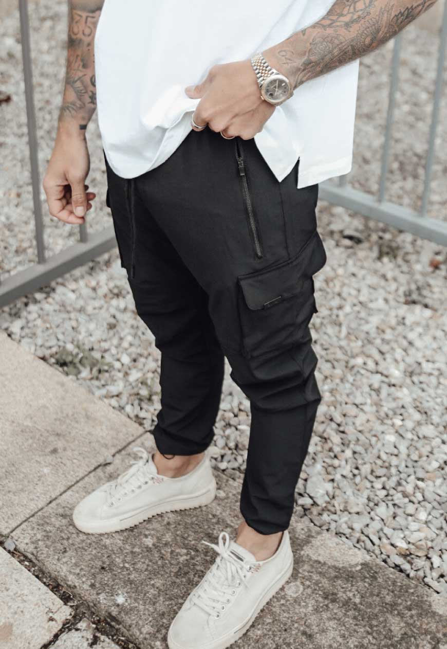 CARGO PANTS - BLACK