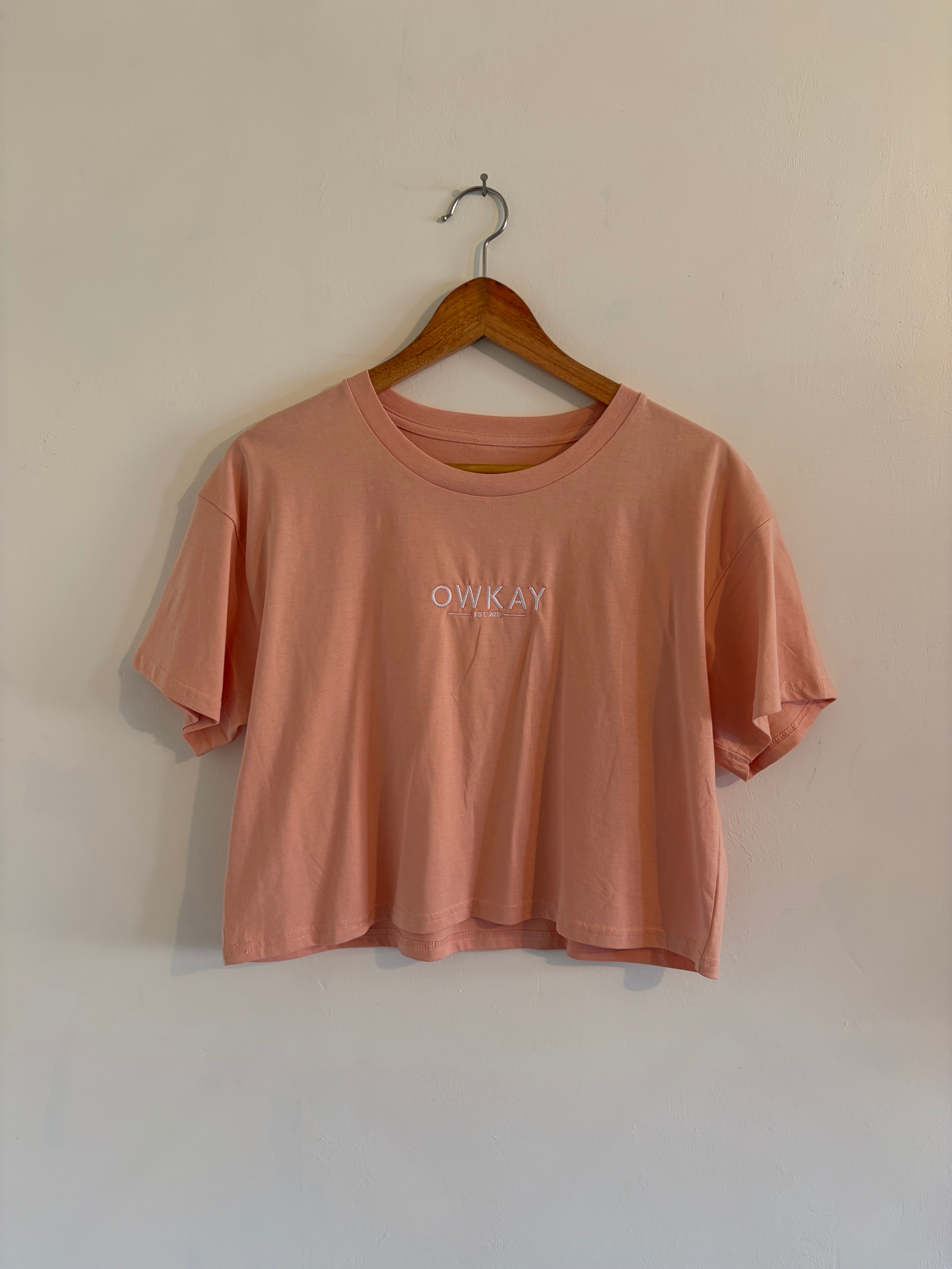 SAMPLE 21 - WOMENS CROPPED T-SHIRT - MEDIUM