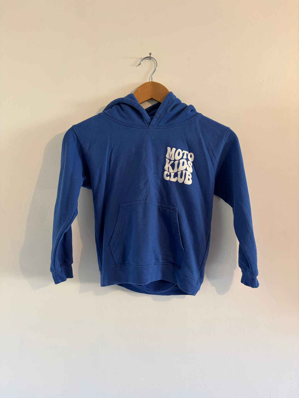 SAMPLE 54 - KIDS HOODIE USED - AGE 7-8
