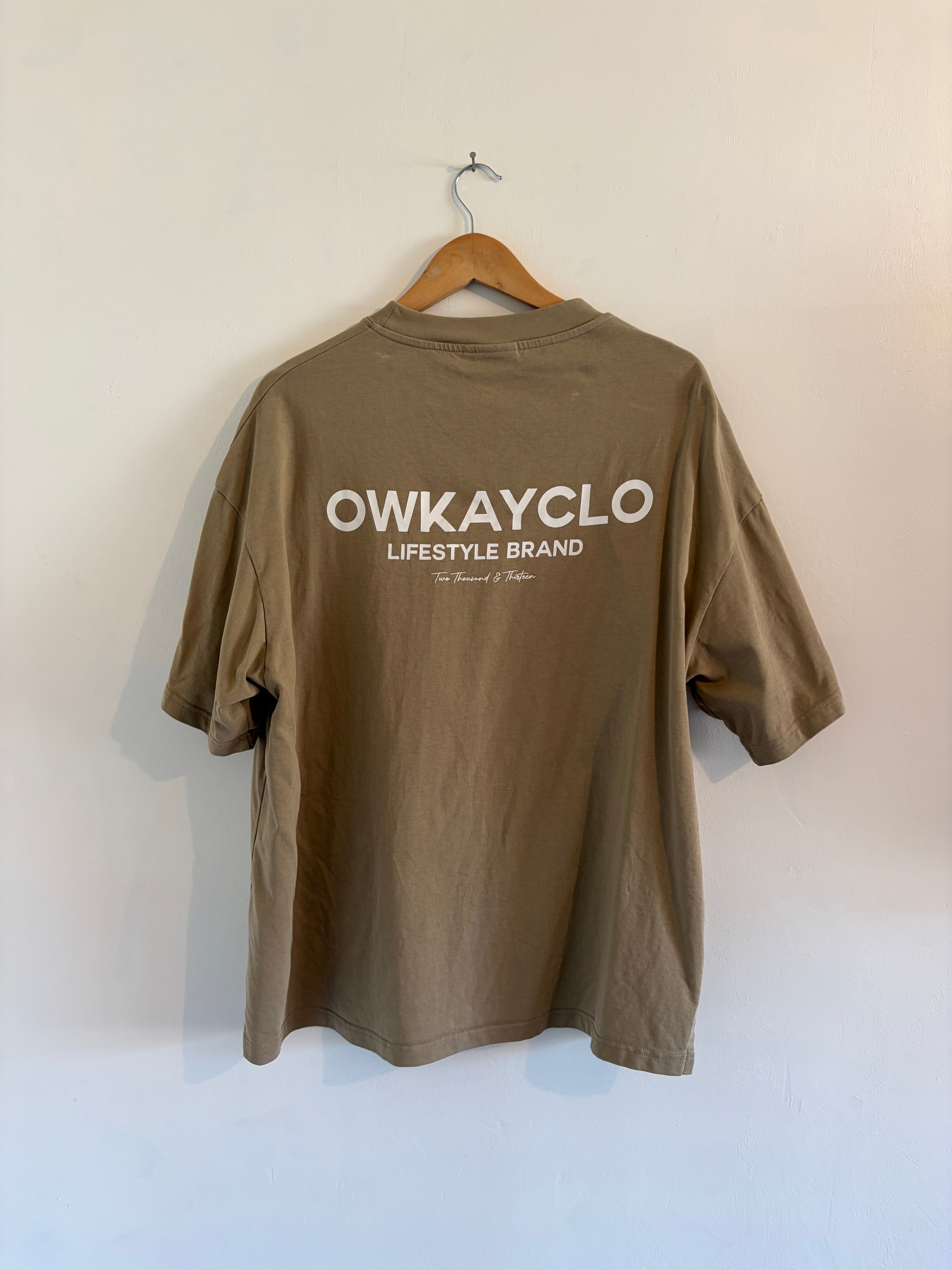 SAMPLE 16 - MENS T-SHIRT USED - XLARGE