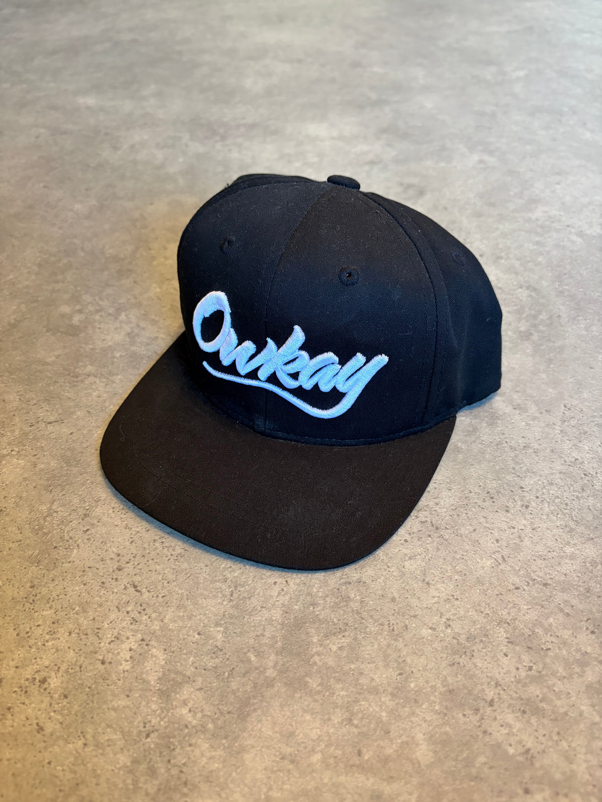 SAMPLE 62- KIDS SNAPBACK USED
