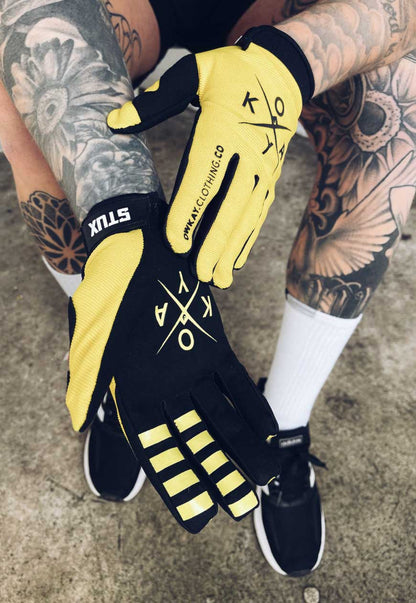 GLOVES - YELLOW