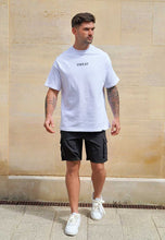 Load image into Gallery viewer, OVERSIZED T-SHIRT STATEMENT - WHITE
