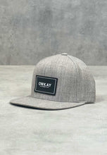 Load image into Gallery viewer, SNAPBACK HAT HEATHER GREY
