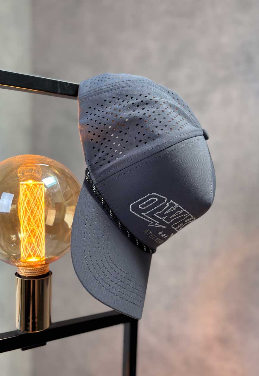 TRUCKER HAT VAULT GREY