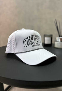 TRUCKER HAT VAULT WHITE