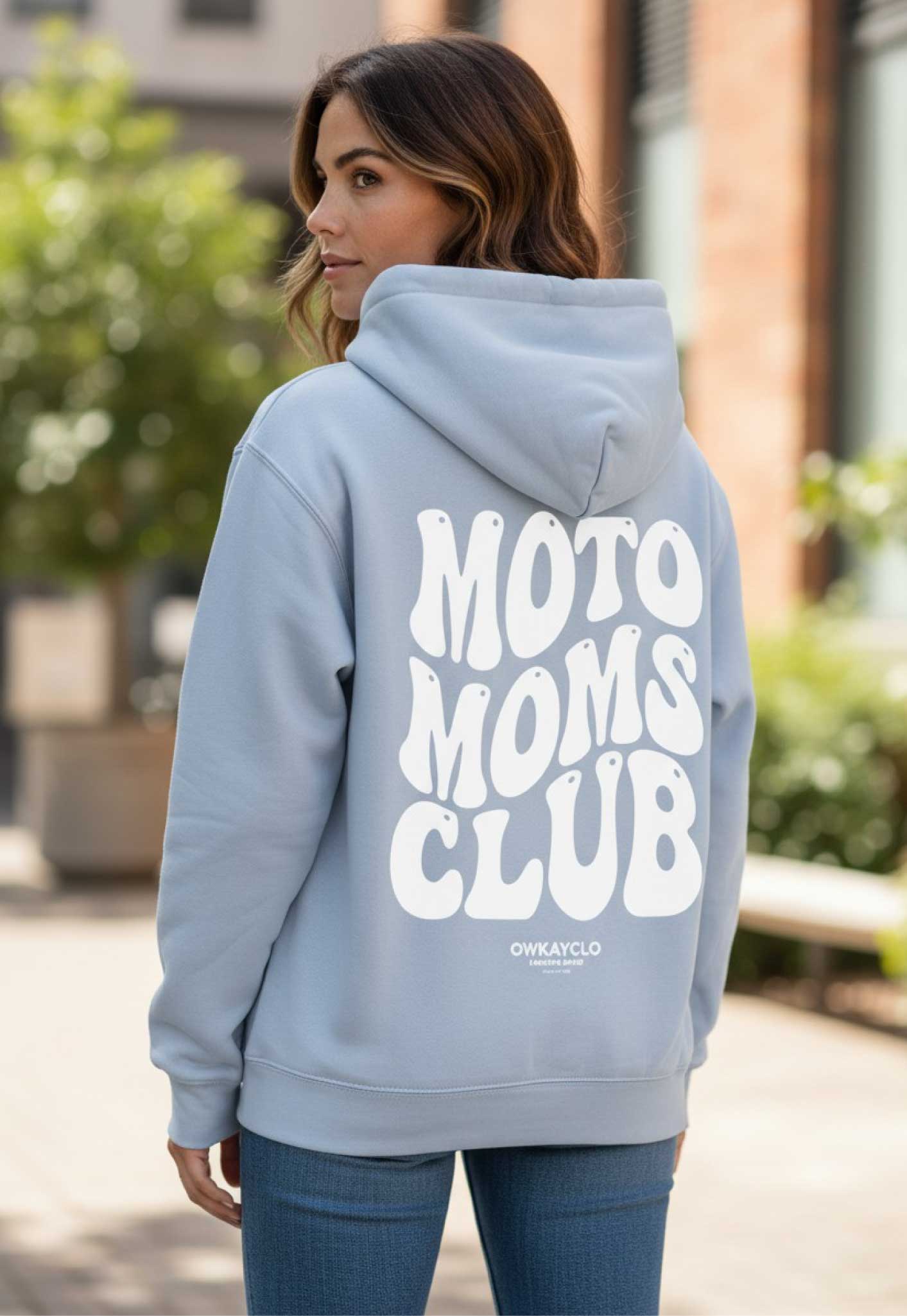 WOMENS RELAXED HOODIE MOTO MOMS CLUB - POWDER
