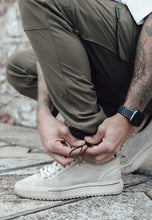 Load image into Gallery viewer, CARGO PANTS - OLIVE
