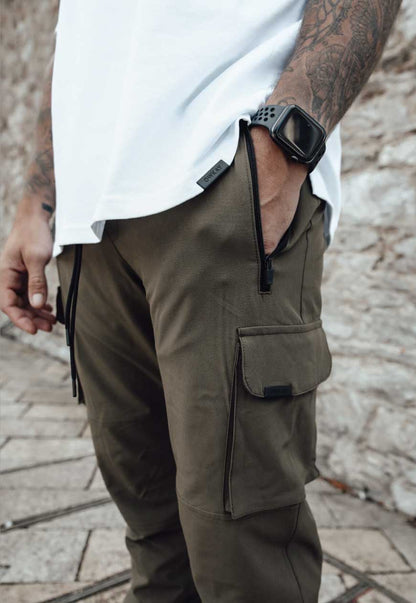 CARGO PANTS - OLIVE