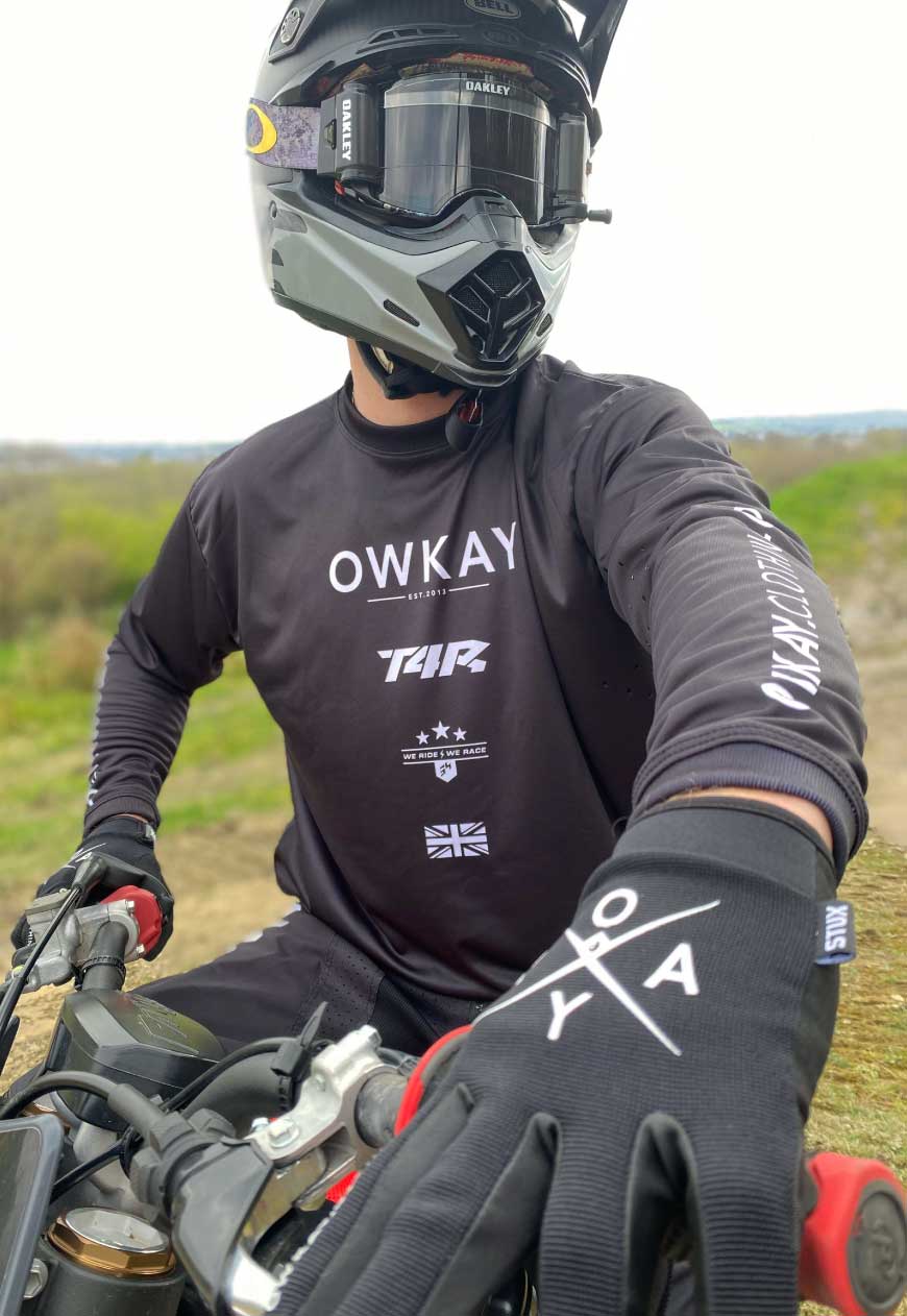 MOTO JERSEY - BLACKOUT (PRE-ORDER)